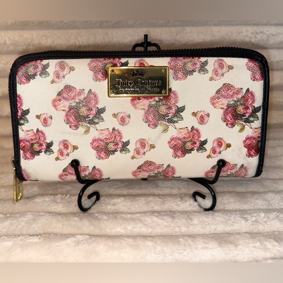 Juicy Couture Floral Wallet - Cream and Pink - Picture 1 of 8